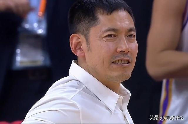 LOL英雄联盟投注-媒体人:北控的防守问题太严重了,要么是训练问题 要么是态度问题